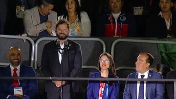 El Presidente Boric sorprende y protagoniza un momento inédito en Santiago 2023