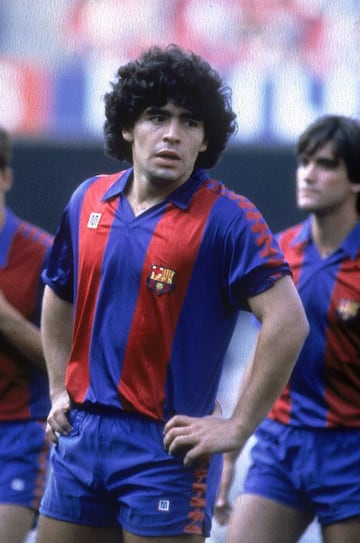 Maradona, con el Barcelona.
