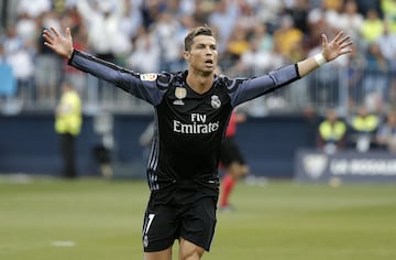 0-1. Cristiano Ronaldo celebra el primer gol.