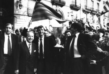 A lo largo de los 22 años como presidente del Barcelona, entre 1978 y 2000, el FC Barcelona conquistó 140 títulos oficiales entre las cuatro secciones profesionales. 