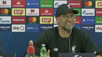 Klopp asks press room: "Does anyone think it was a penalty?"