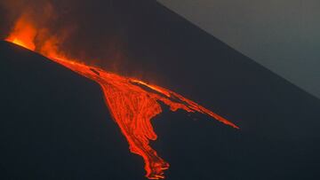 Lío con las nuevas bocas del volcán.