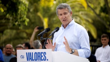 El presidente del Partido Popular, Alberto Núñez Feijóo, interviene durante un acto del Partido Popular, a 31 de mayo de 2025, en Castelldefels, Barcelona, Catalunya (España). Este acto forma parte de la campaña de movilización del PP a ocho días de la manifestación convocada por el partido para el 8 de junio contra el Gobierno de Pedro Sánchez. Feijóo está realizando una gira por diferentes territorios, acompañado de los principales líderes regionales y locales del partido, para reforzar el mensaje de oposición al Ejecutivo central.
31 MAYO 2025;CATALUÑA;PP;PARTIDO POPULAR;ACTO DE CAMPAÑA;MOVILIZACIÓN;OPOSICIÓN;
Kike Rincón / Europa Press
31/05/2025