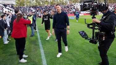 Xabi Alonso en el Estadio de Vallecas.
