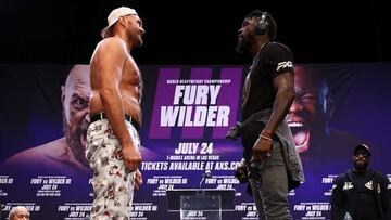 Tyson Fury y Deontay Wilder.