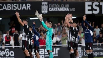 26/09/22 PARTIDO SEGUNDA DIVISION
CARTAGENA - ALAVES
FIN DE PARTIDO SALUDO