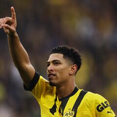 Where would Bellingham play in the Real Madrid team next season if he joins?