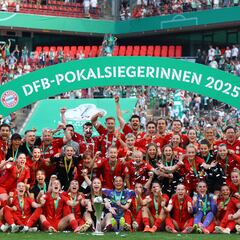 Un histórico Bayern reina en Alemania