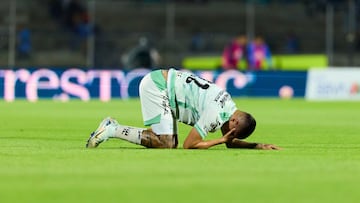 during the 3rd round match between Cruz Azul and Leon as part of the Liga BBVA MX, Torneo Apertura 2025 at Olimpico Universitario Stadium, on July 26, 2025 in Mexico City, Mexico.