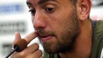 <B>OPTIMISTA. </B>El cántabro confía en puntuar fuera de casa en los tres partidos que le quedan al Atlético.