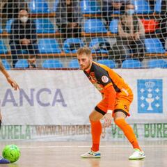 El nuevo Cartagena cae en Burela; Palma, primer líder