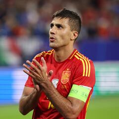 El motivo por el que Rodri Hernández no tiene redes sociales