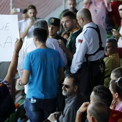 Tensión en Las Rozas: "¡Piqué, c..., España es tu nación!"