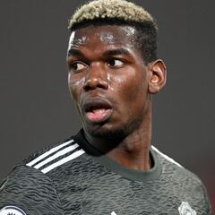 Manchester United: Berbatov wants end to Pogba "soap opera"