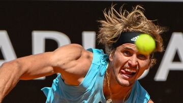 Zverev y Tsitsipas, a cuartos