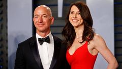 Filtran los mensajes sexuales que Jeff Bezos enviaba a su amante