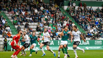 Al Racing de Ferrol le sobró el descuento ante el Burgos.