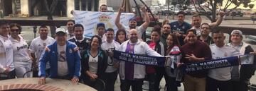 Aficionados de la Peña Madridista Sur de California.