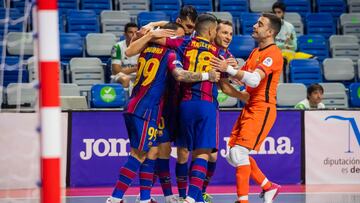 La plantilla del Barça celebra uno de los goles ante el Betis en la Copa del Rey.