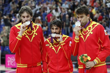 En los Juegos Olímpicos de Londres 2012, España se plantó en la final a pesar de haberse clasificado en tercera posición en la fase de grupos. A punto estuvo de sorprender a la todopoderosa Estados Unidos en una final más ajustada de lo que se esperaba (107-100).