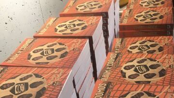 El 'Álbum de Cromos' que
cuenta la historia del Valencia