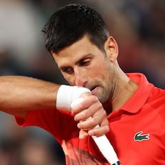 Djokovic cede el número uno, que será de Medvedev o Zverev