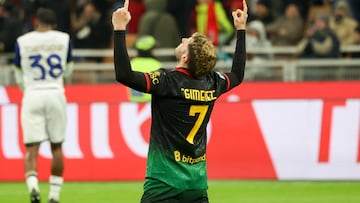 Así gritó San Siro el primer gol de Santiago Giménez con el Milán