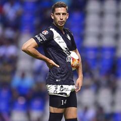 Cruz Azul se mete en la pelea por Santiago Ormeño