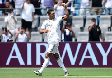 1-0. Jude Bellingham celebra el primer tanto.