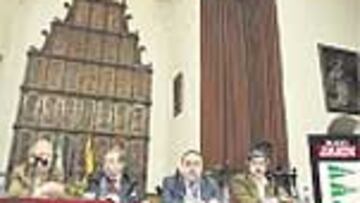 Momento de la conferencia.