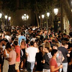 "La pandemia de coronavirus está descontrolada. Hay que retroceder"