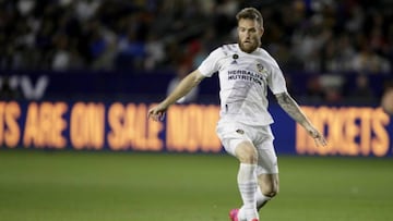 Aleksandar Katai queda fuera de LA Galaxy por insultos racistas de su esposa