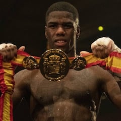 Damián Biacho es campeón de España después de que un extintor se le cayera en el pie