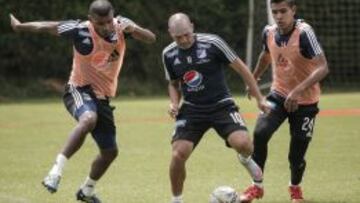 Mayer Candelo es uno de los jugadores que terminan contrato el 31 de diciembre