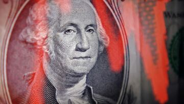 Consumers expected to “hunker down” warns big business