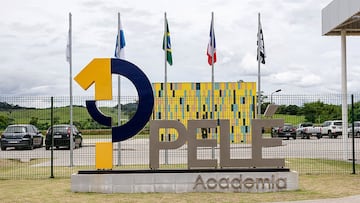 El Villarreal llega a Brasil de la mano de Pelé