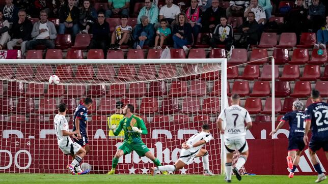 El Albacete sigue sin frenar su sangría defensiva