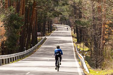 El puerto, sin ser explosivo, es constante, y previamente la ascensión a La Morcuera seleccionará la carrera. Se trata de un puerto inédito para La Vuelta Femenina, que se disputará del 28 de abril al 5 de mayo, siendo este último día el citado desenlace.

