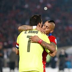 “Mirar a los ojos”: Vidal se despide así de Bravo, él le responde en vivo y todo Chile se emociona