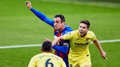 Kike Garcia of SD Eibar SAD and Foyth of Villarreal CF during the Spanish league, La Liga Santander, football match played between SD Eibar SAD and Villarreal CF at Ipurua stadium on March 14, 2021 in Eibar, Spain.
 AFP7 
 14/03/2021 ONLY FOR USE IN SPAIN