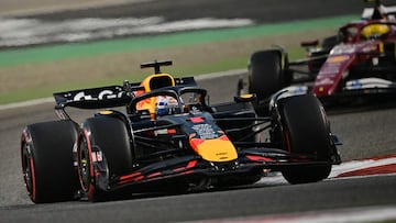 Max Verstappen (Red Bull RB21). Sakhir, Bahréin. F1 2025.