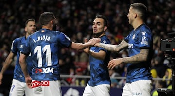 1-1. Gonzalo Escalante celebra el primer gol.