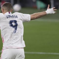 Benzema afina el punto de mira...