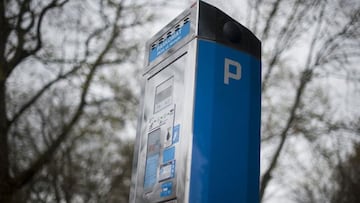Servicio de Estacionamiento Regulado en Madrid: plazos, cu¨¢ndo se abona y c¨®mo pagar el SER
