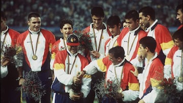 DIAPOSITIVA DE LA SELECCION ESPA&Atilde;OLA DE FUTBOL QUE GANO EN LAS OLIMPIADAS DE BARCELONA 92. SELECCION OLIMPICA