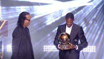 Un discurso en el que su madre fue protagonista llenó de emoción a todo el recinto.