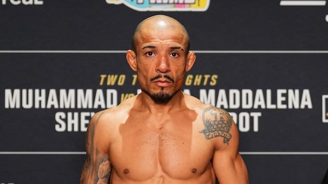 Del gallo al pluma: José Aldo no da el peso