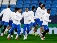 Real Madrid defend a three-goal first-leg lead at the Etihad Stadium, where a Champions League quarterfinal place will be on the line.