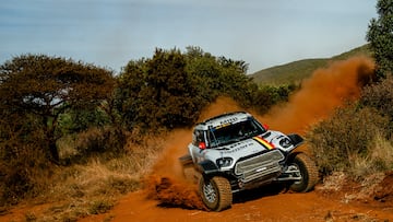 De Mevius con el Mini, durante la prólogo del Rally de Sudáfrica.