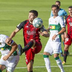 El Elche puede caerse del playoff tras cinco jornadas entre los seis primeros